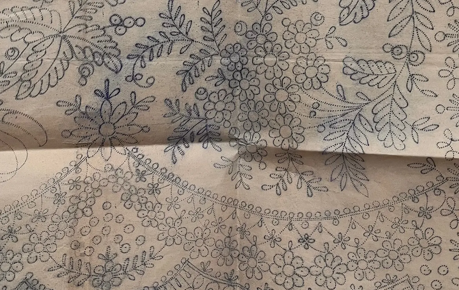 Öffentliche Führung durch die Werkstätten und die Ausstellungen „Ich geh‘ sticken!“