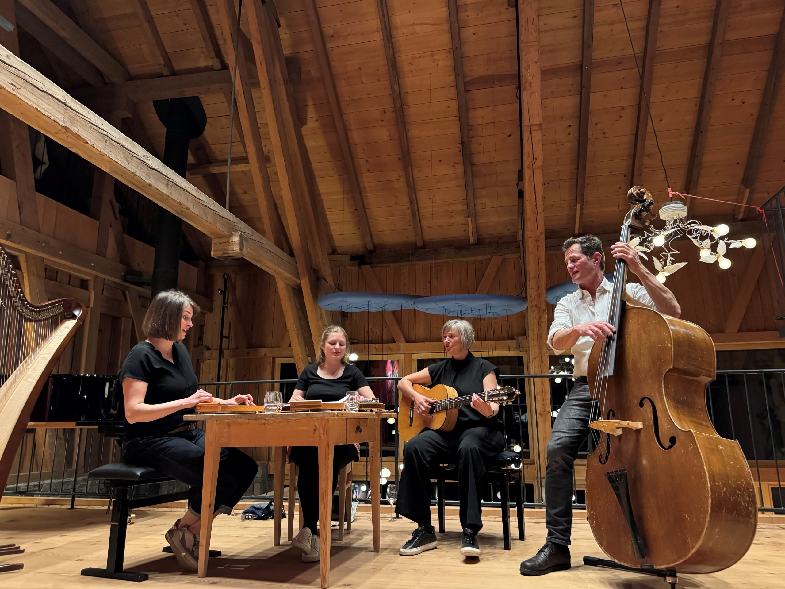 Saisonabschluss mit der Familienmusik Fink